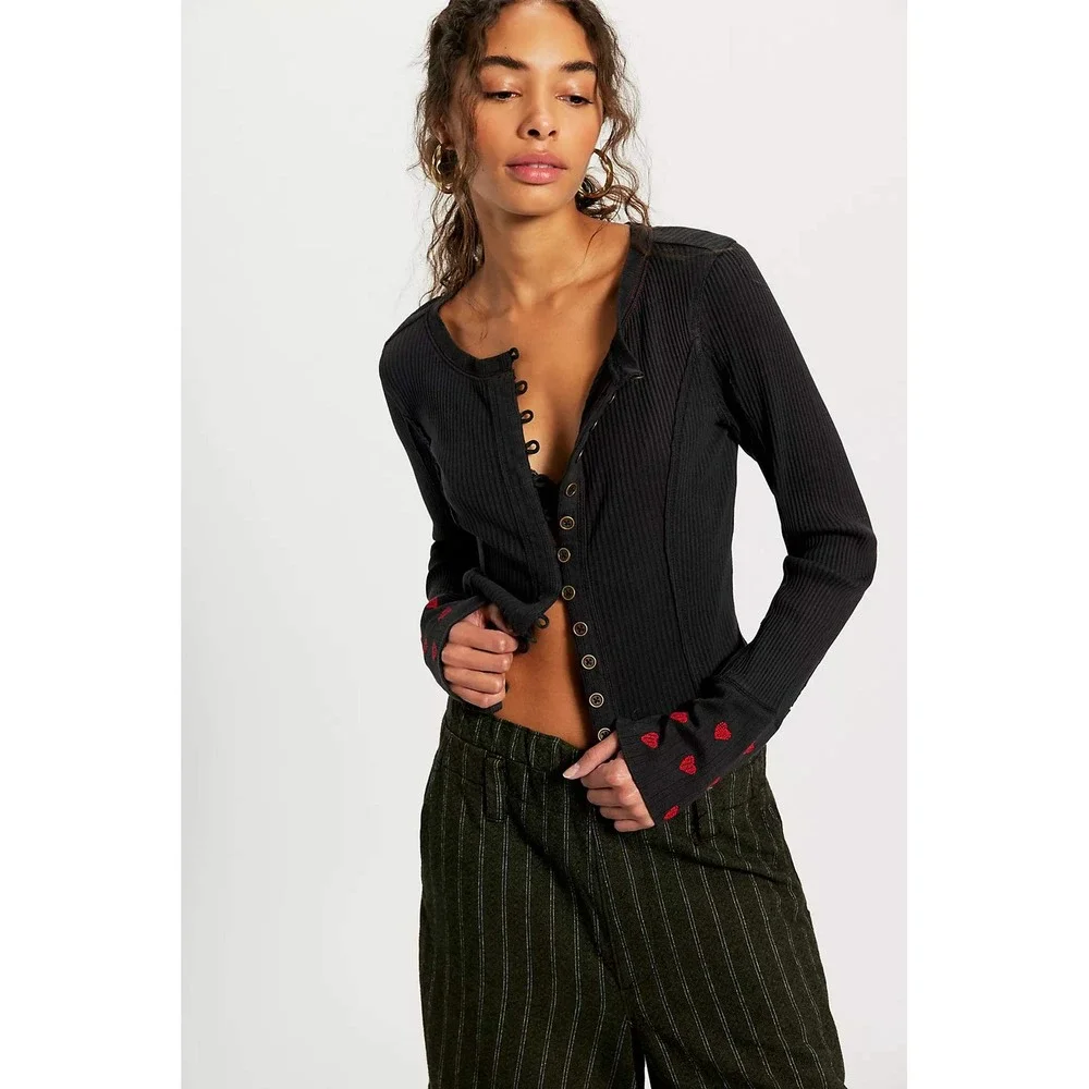 We The Free‎ ♥️ Black Cardigan Red Hearts ♥️ Cuff Daria Size Small NWT